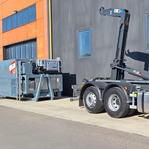 2 Overmat Demountable System